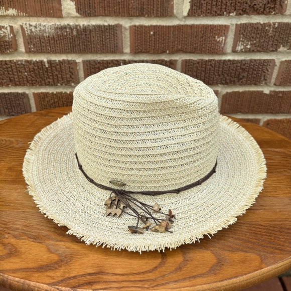 Scala Fringe 75% Paper 25% Polyester Hand Made Decorative Band One Size hat - Picture 1 of 8